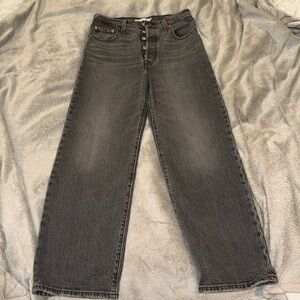 Levi Ribcage Straight Ankle Jeans NEVER WORN